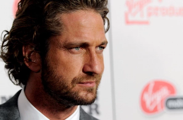 Gerard Butler at the Premiere of "Machine Gun Preacher" Gerard Butler at the Premiere of "Machine Gun Preacher"