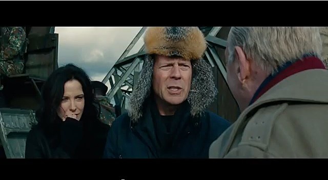 Red 2, You Tube