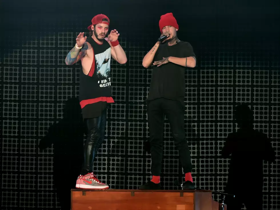 106.7 KROQ Almost Acoustic Christmas 2015 - Day 1